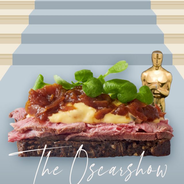 Søndag nat er der Oscar Show 2024 på den røde (lyseblå) løber ⭐ 
Fejr det i selskab med Big sister smørrebrød fra Danish minies 🥳🤩